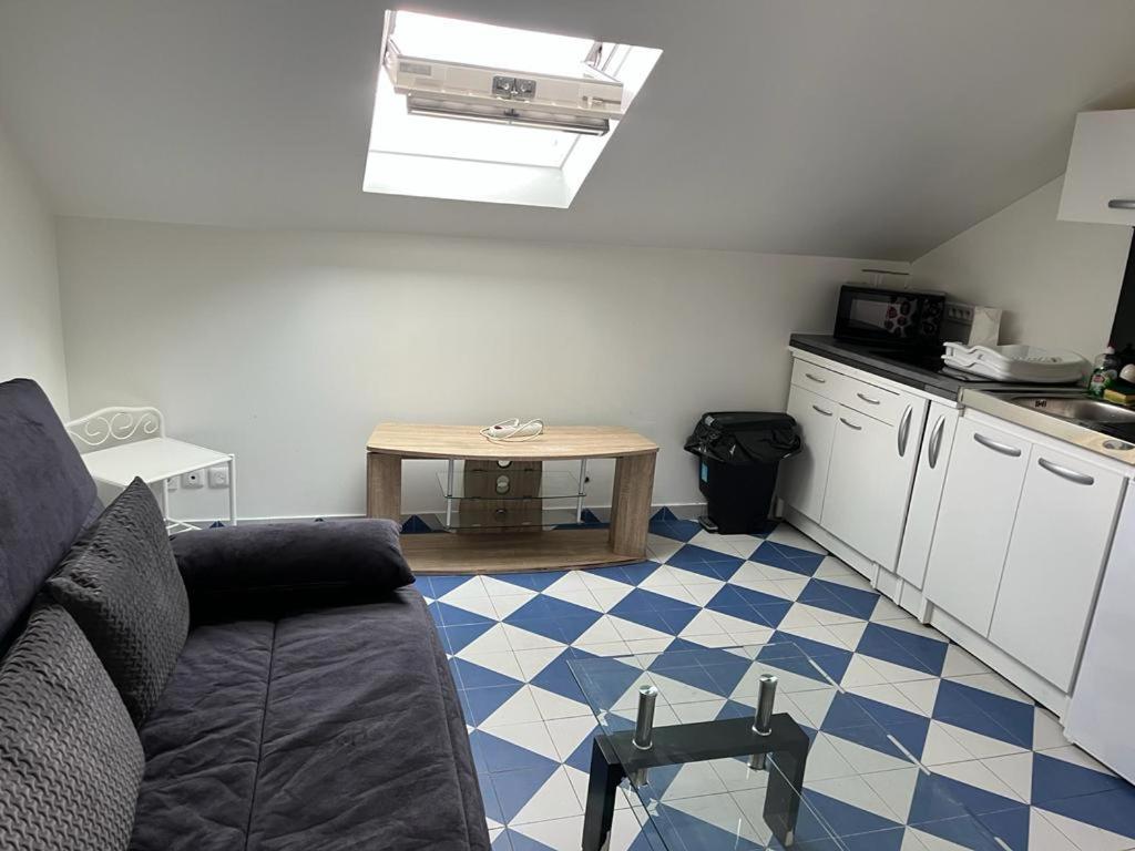 Suits & Luxury Appart Paris Montreuil Монтрёй Экстерьер фото